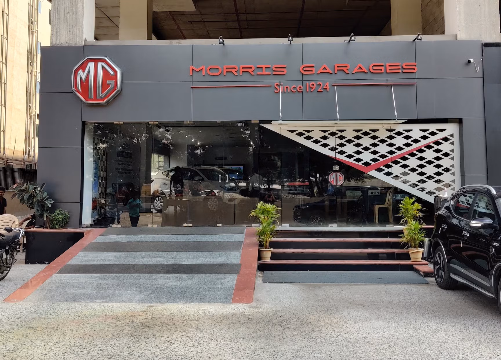 Raam MG Gachibowli Showroom - MG Cars Dealer in Financial District Hyderabad